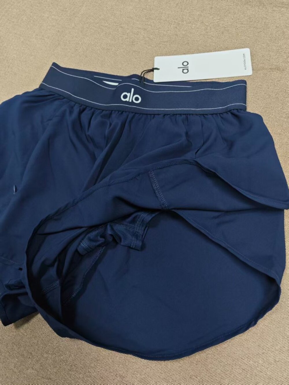 Brand New ALO Yoga 🤗 Navy Blue Match Point Shorts 🧘 Chic Athleisure - Picture 5 of 8